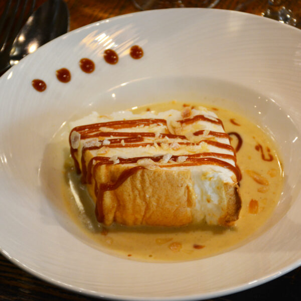 Ile flottante, sauce caramel beurre salé